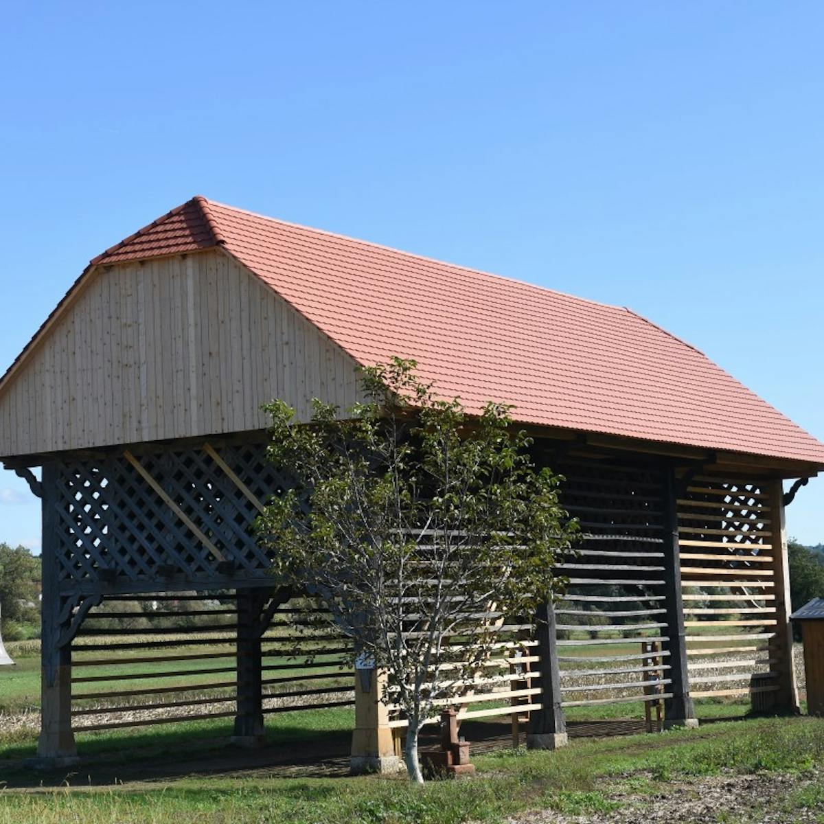 Gabled barn Čreti Poljčane